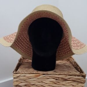 Never worn sun hat.